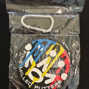 NWT Scotty Cameron Gallery Circle T Rubber Putting Disc Paint Drop Black Red Wht